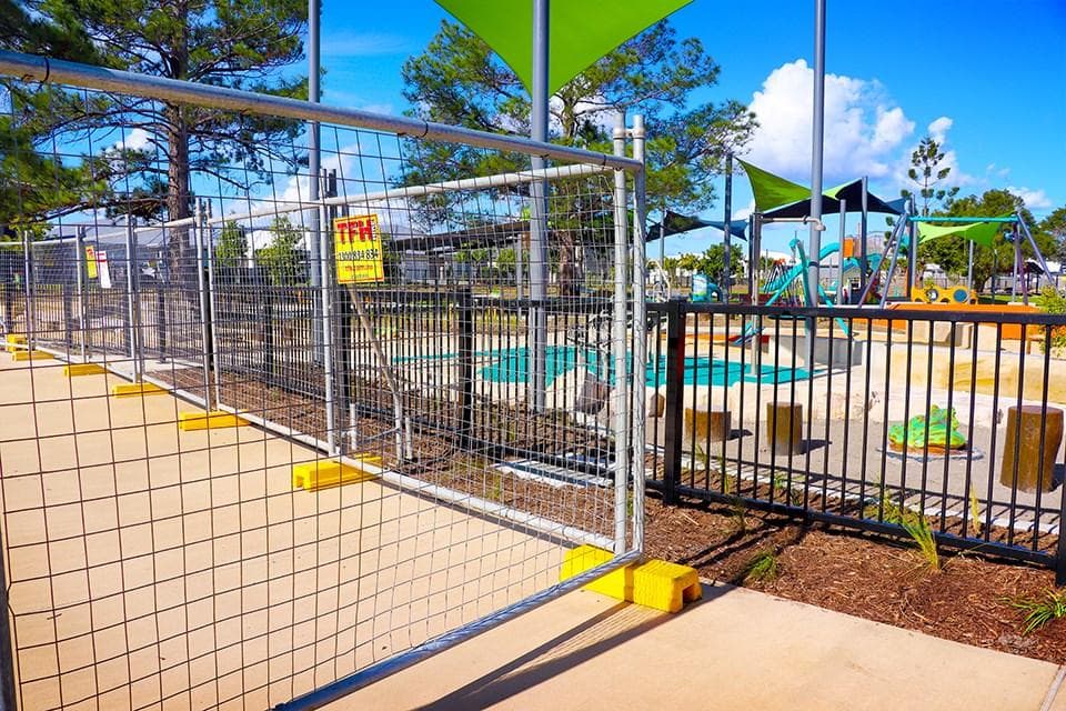 Ensuring Safety and Compliance with TFH Temporary Pool Fencing